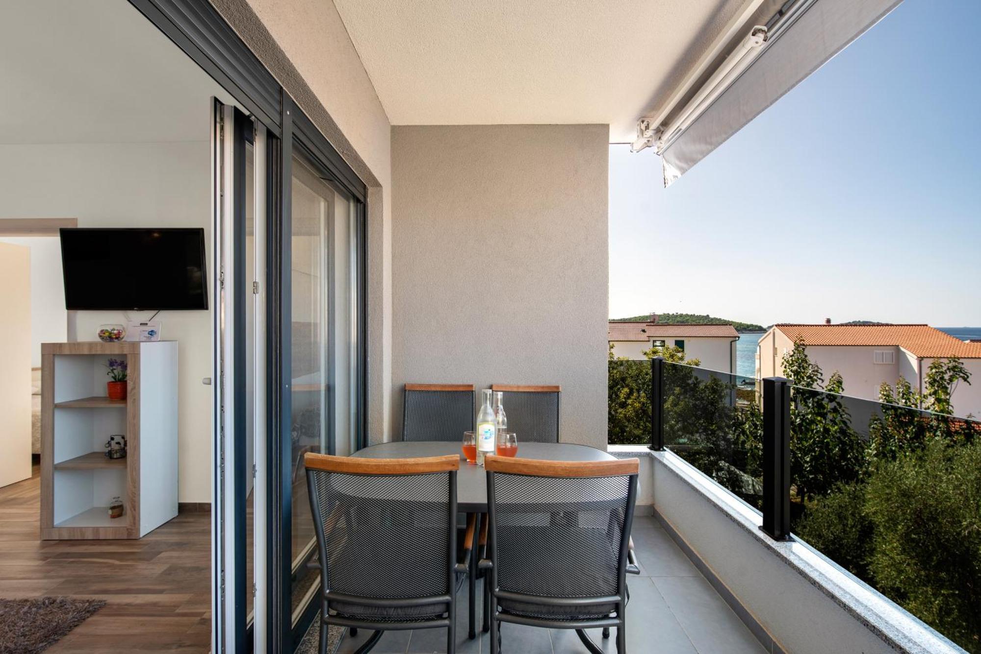 Apartments Boomerang Rogoznica  Habitación foto